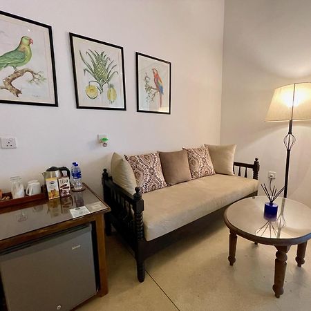 Claire Villa By Younger Villas & Resorts อาฮานกามา ภายนอก รูปภาพ