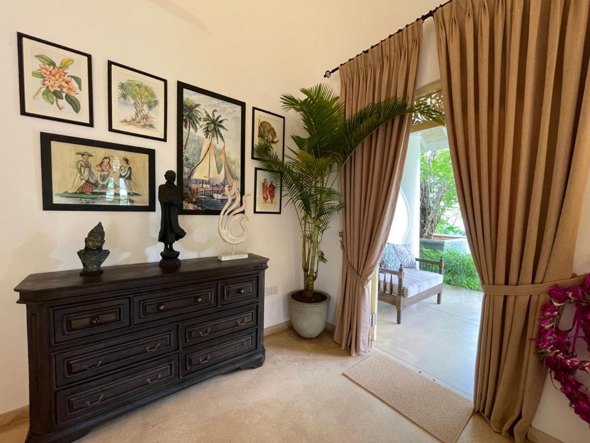 Claire Villa By Younger Villas & Resorts อาฮานกามา ภายนอก รูปภาพ